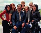 Das TROPH-E-SHOP Team
